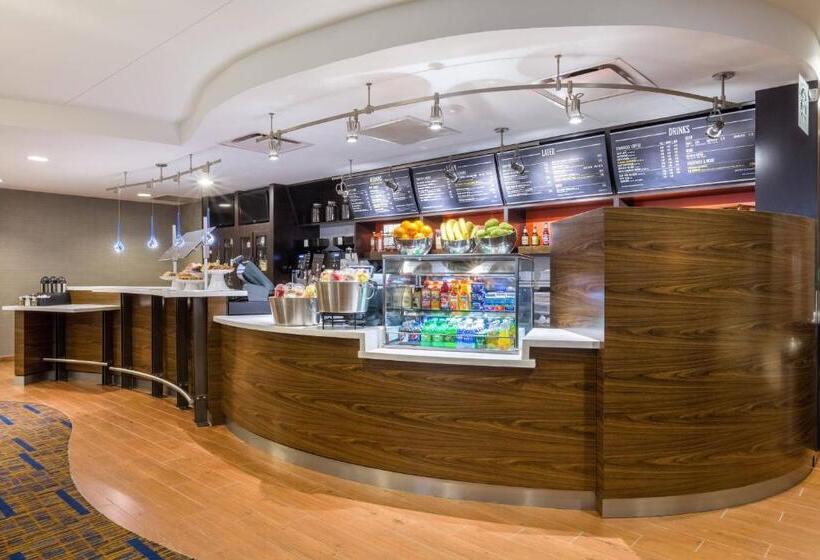 هتل Courtyard By Marriott Houston Galleria