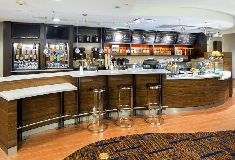 هتل Courtyard By Marriott Houston Galleria