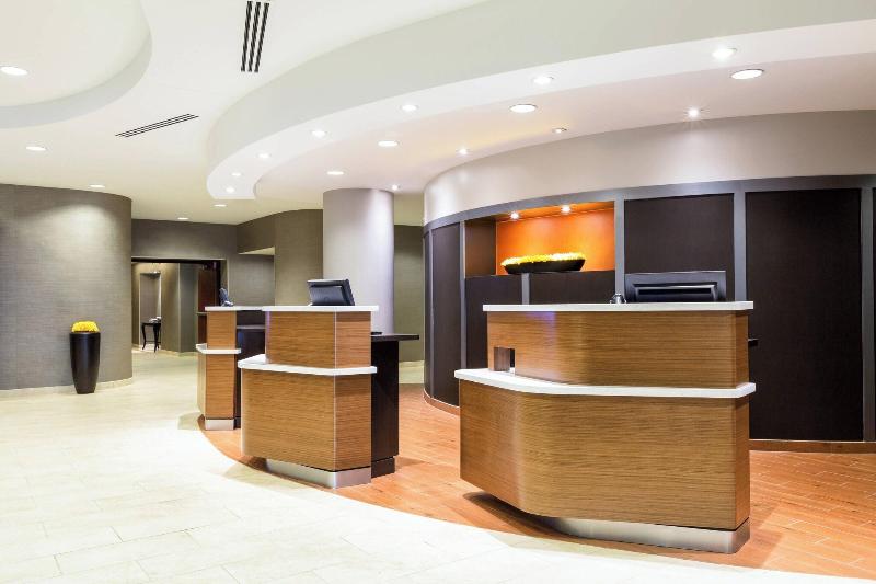 هتل Courtyard By Marriott Houston Galleria