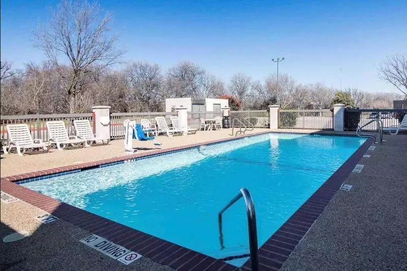 酒店 Days Inn By Wyndham Fort Worth North / Fossil Creek