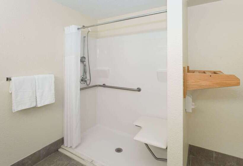 ホテル Days Inn By Wyndham Melbourne