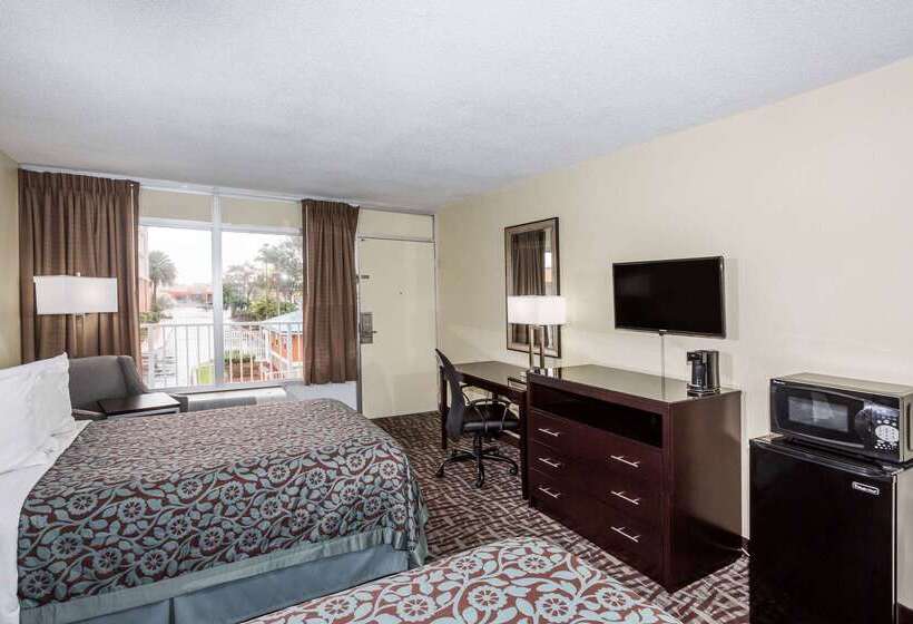 ホテル Days Inn By Wyndham Melbourne