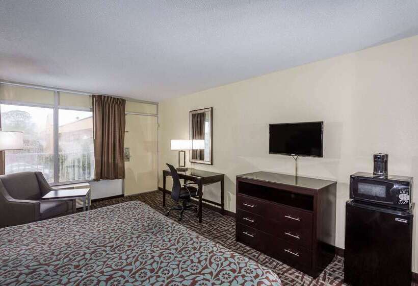 ホテル Days Inn By Wyndham Melbourne