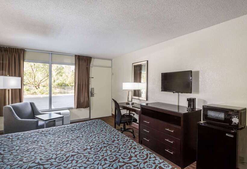 ホテル Days Inn By Wyndham Melbourne