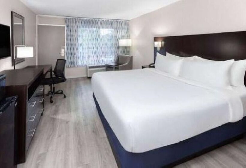 ホテル Days Inn By Wyndham Melbourne