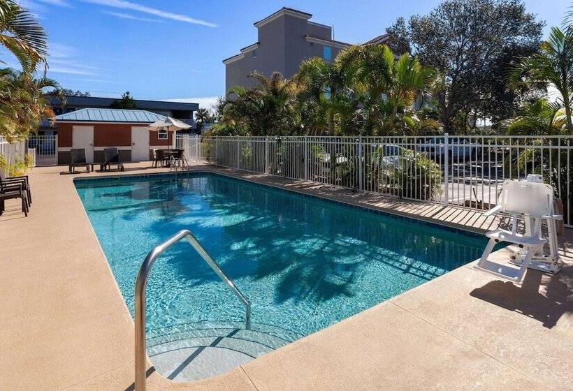 ホテル Days Inn By Wyndham Melbourne