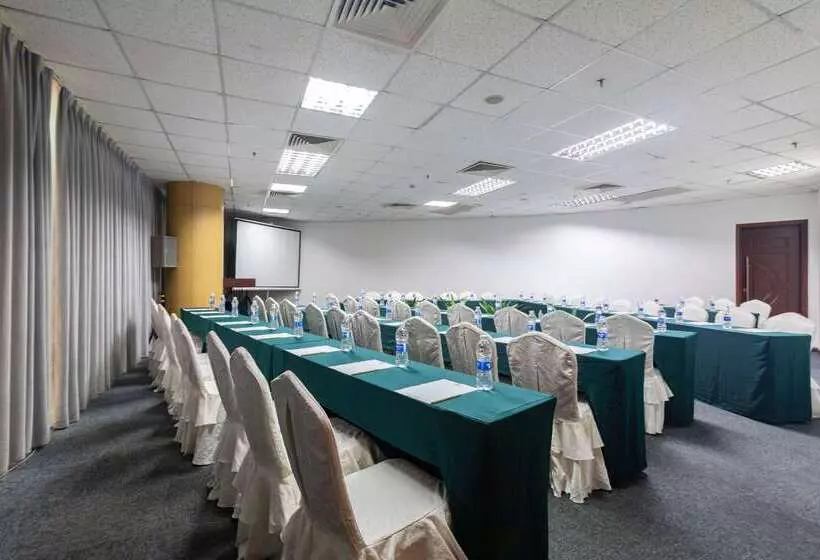 Otel Days Inn Guangzhou