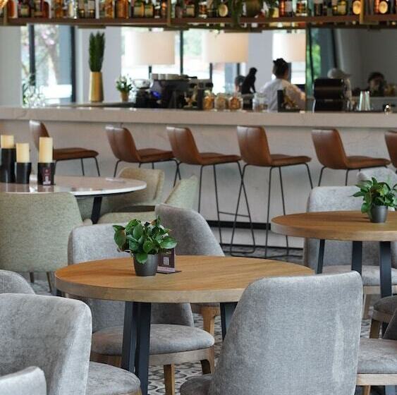 هتل Estelar El Cable