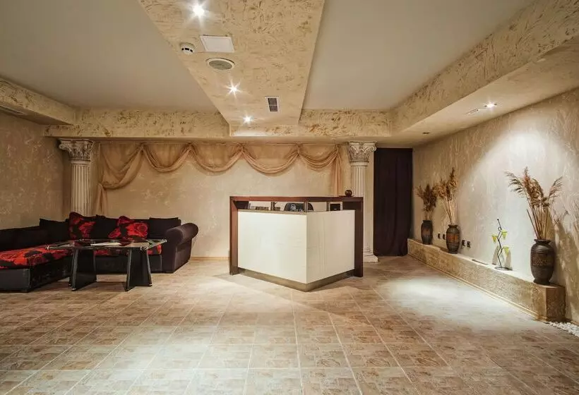 هتل Festa Pomorie Resort