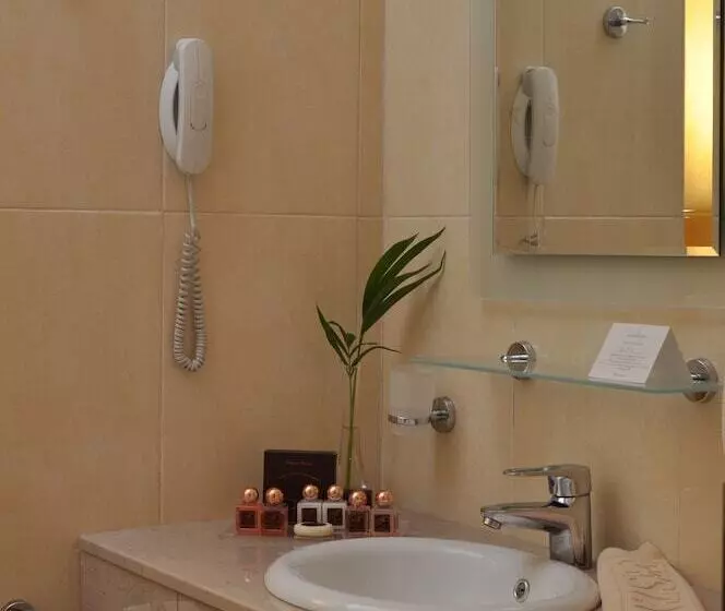 هتل Festa Pomorie Resort