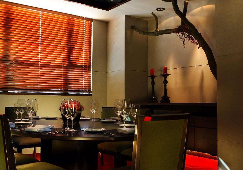 هتل Grand Victoria