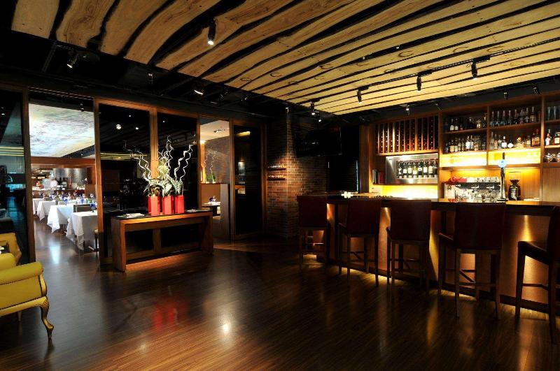 هتل Grand Victoria