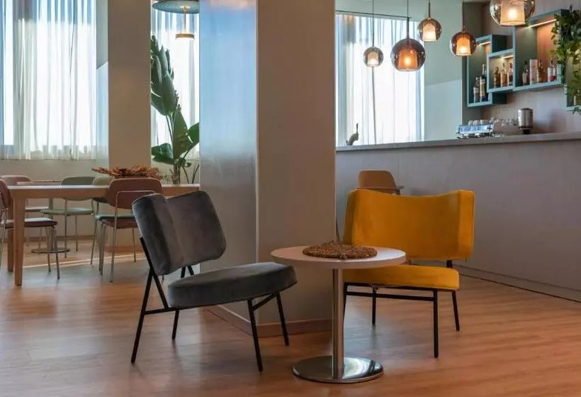 H2c Hotel Milanofiori
