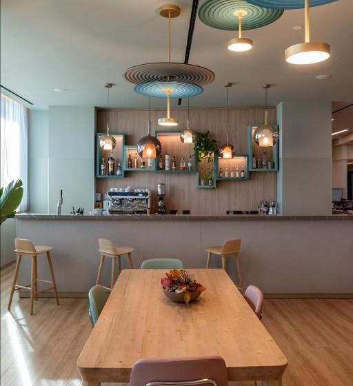 H2c Hotel Milanofiori