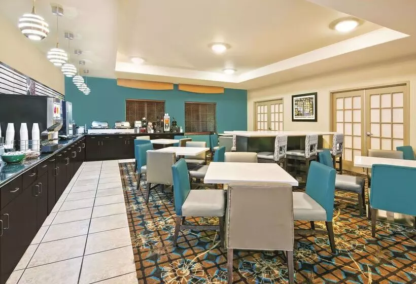 ホテル La Quinta By Wyndham San Antonio North Stone Oak