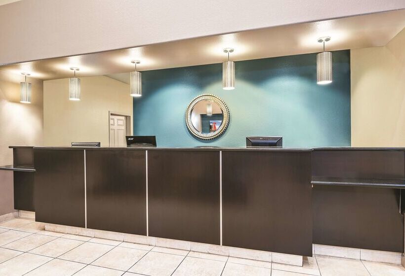 هتل La Quinta By Wyndham San Antonio North Stone Oak