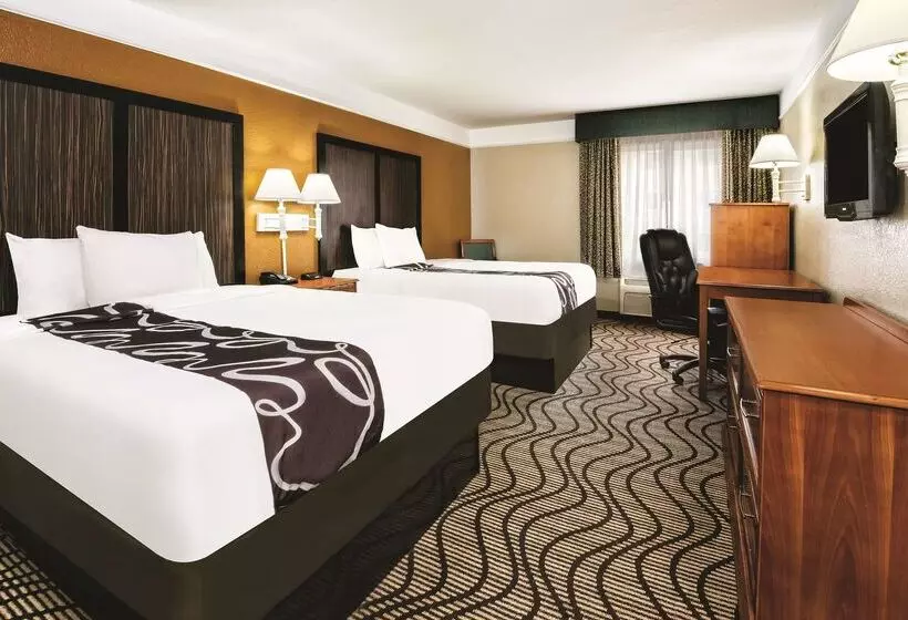 ホテル La Quinta By Wyndham San Antonio North Stone Oak