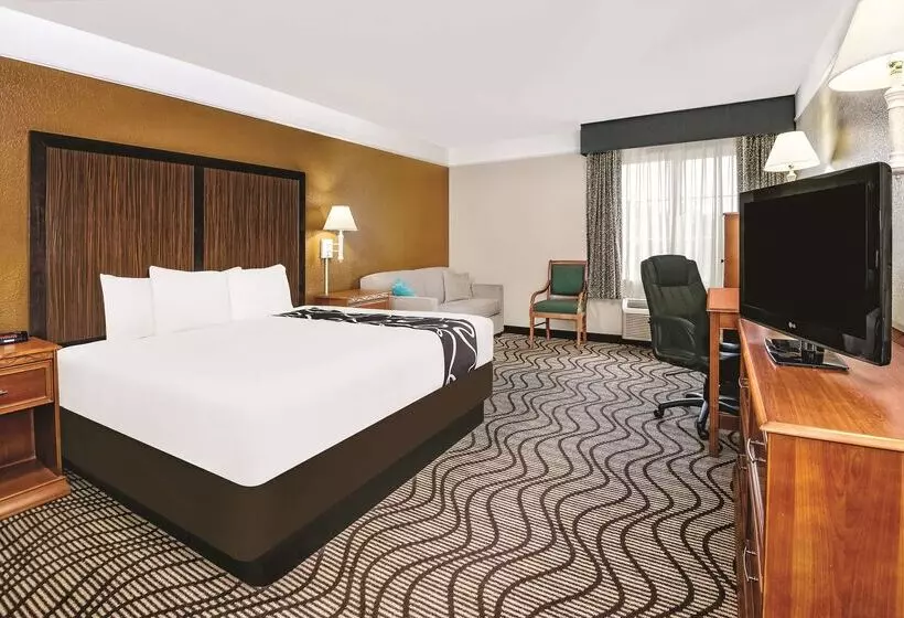 ホテル La Quinta By Wyndham San Antonio North Stone Oak