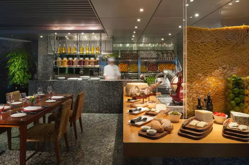 هتل Marco Polo Hongkong