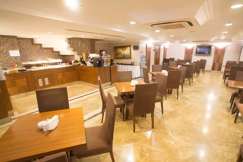 ホテル Nova Plaza Taksim Square