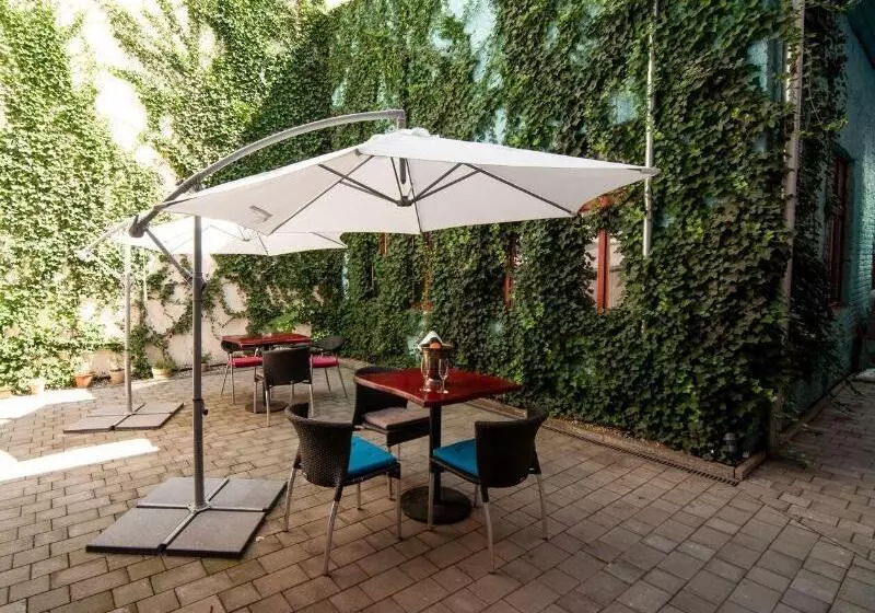 Hotel Pension Horse Inn