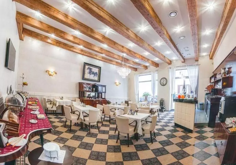 Hotel Pension Horse Inn