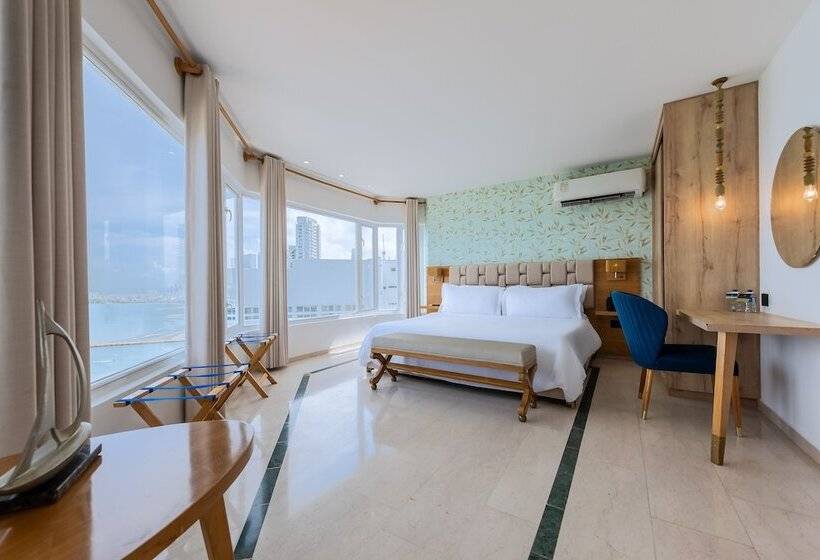 هتل Regatta Cartagena