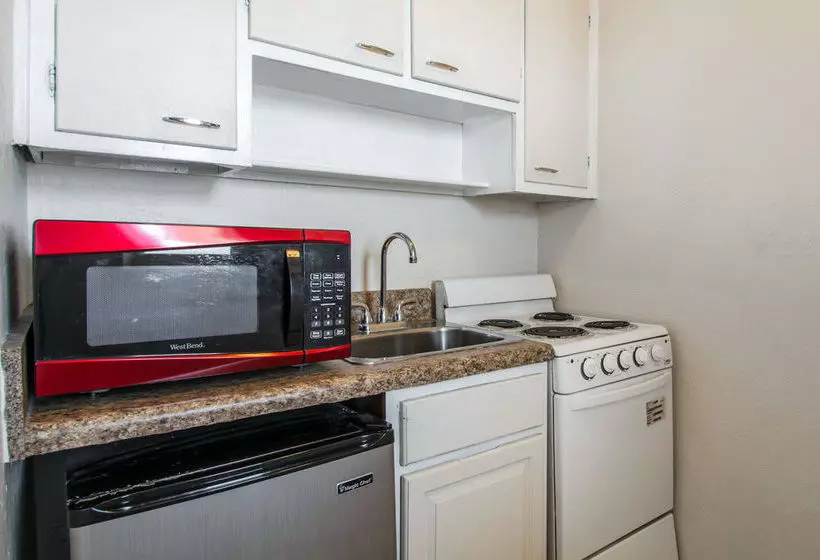 Hotel Sunrise Inn On The Beach