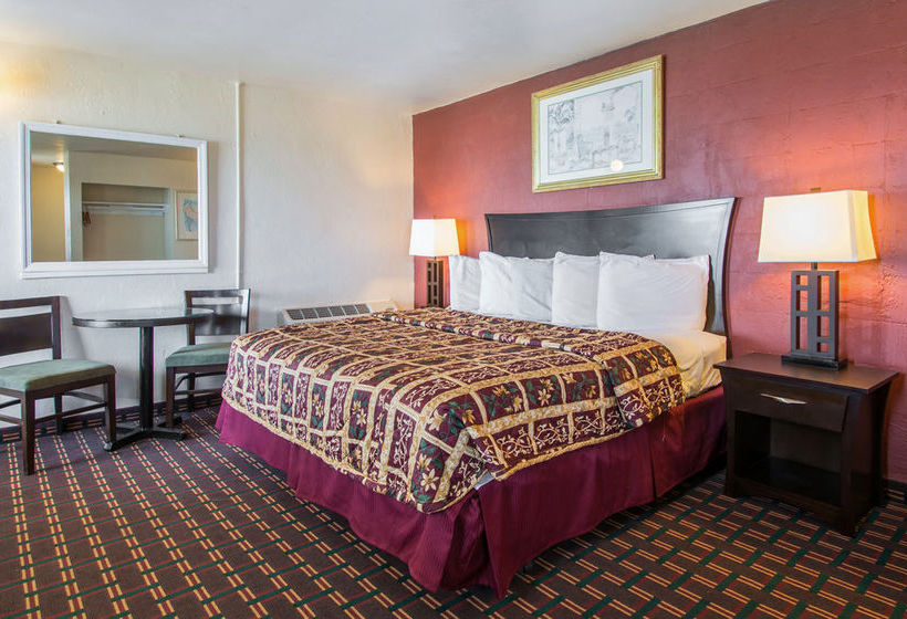 Отель Sunrise Inn On The Beach