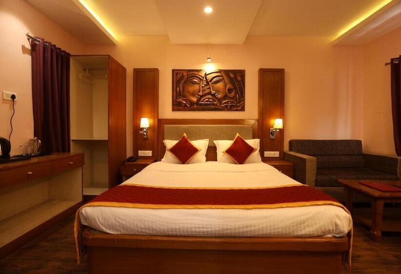 בית מלון כפרי Silver Oak