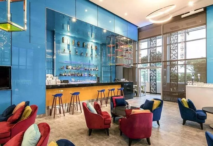 هتل Hyatt Regency Taoyuan International Airport