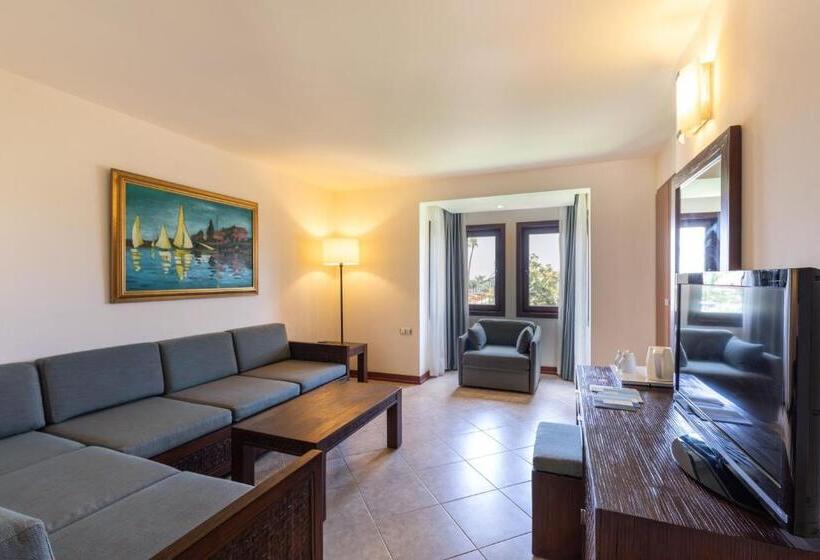 리조트 Paloma Grida