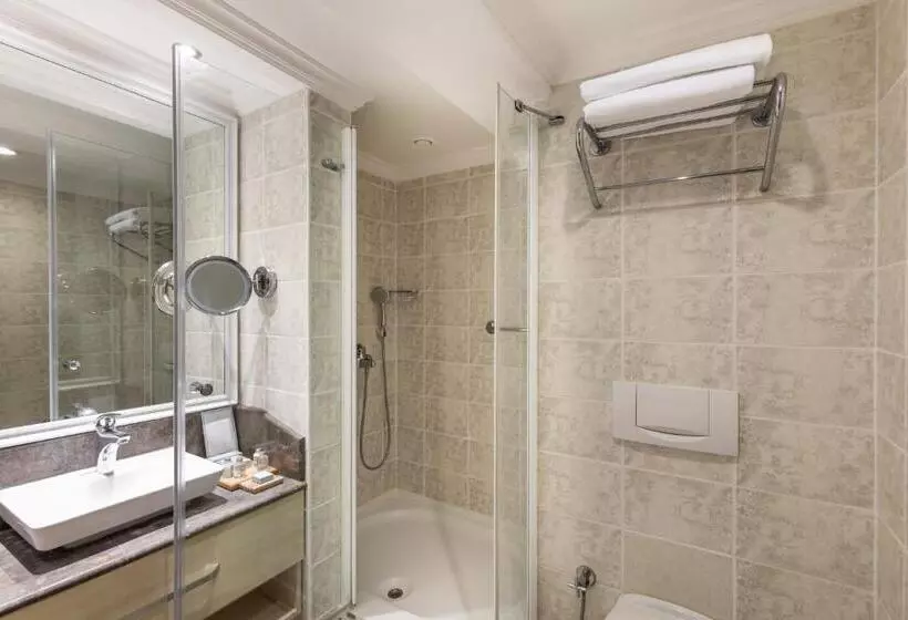 渡假胜地  Paloma Grida