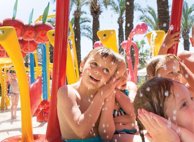 리조트 Paloma Grida