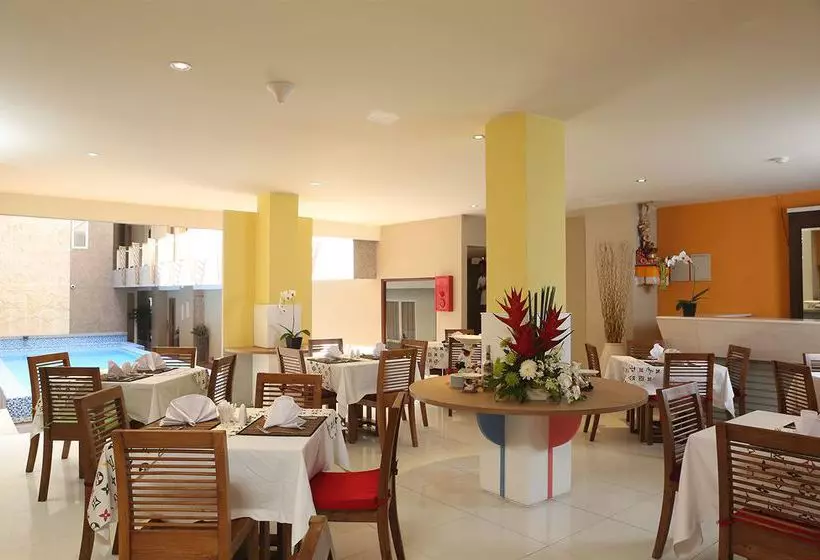 Rivavi Fashion Hotel