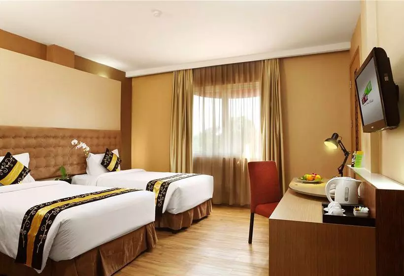 Rivavi Fashion Hotel