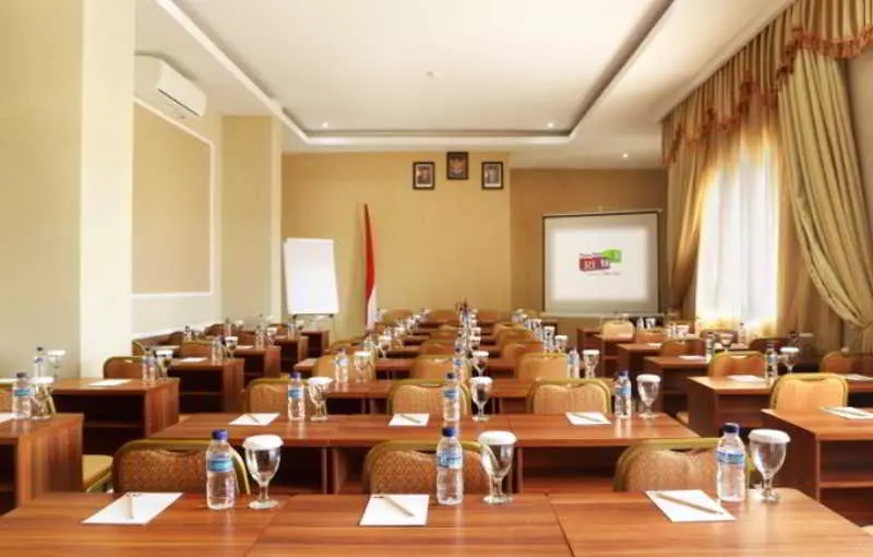 Rivavi Fashion Hotel