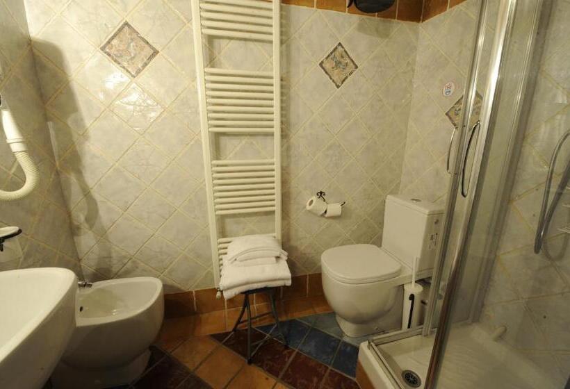 تختخواب و صبحانه Antica Corte Dei Principi Charming Rooms