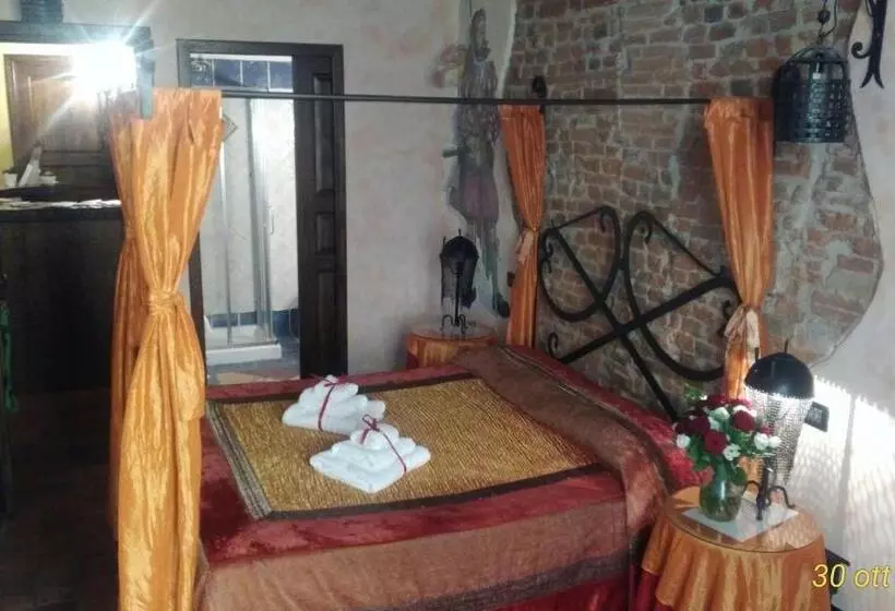 تختخواب و صبحانه Antica Corte Dei Principi Charming Rooms