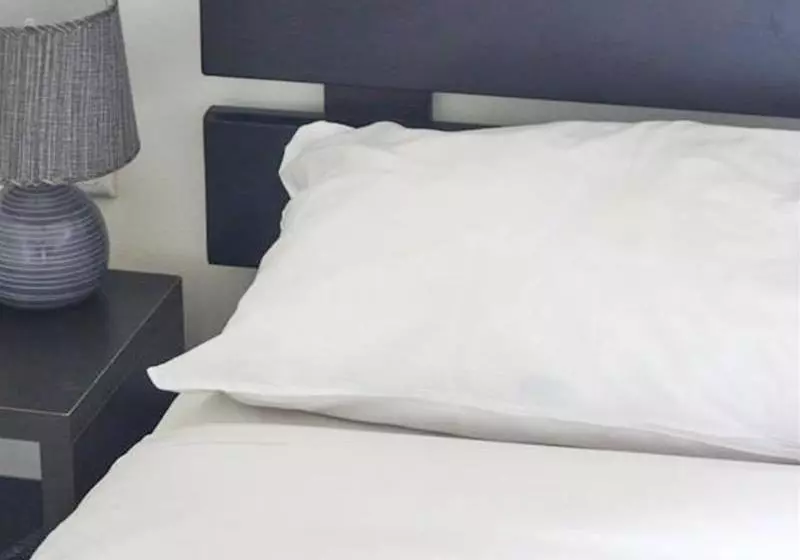 Dizengoff Beach Apartments