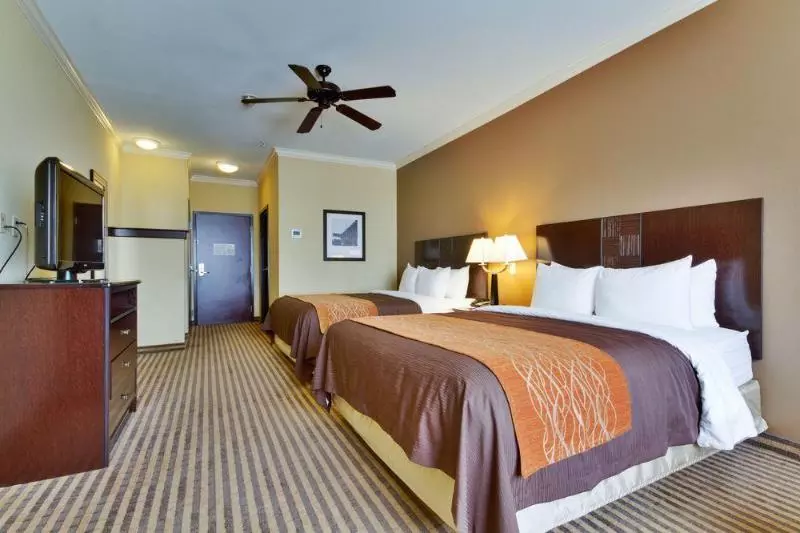 فندق Comfort Inn & Suites Fort Worth Fossil Creek