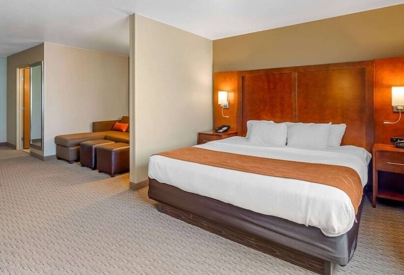 호텔 Comfort Suites Burlington