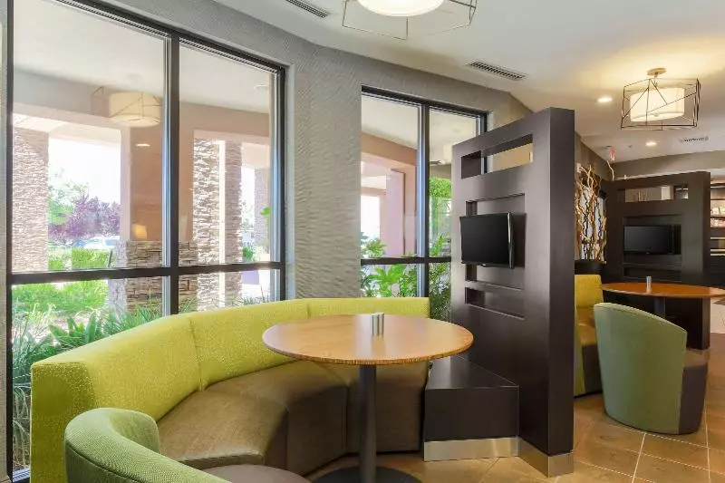 호텔 Courtyard By Marriott Roseville Galleria Mall/creekside Ridge Drive