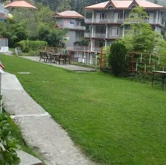 ホテル Dev Cottage