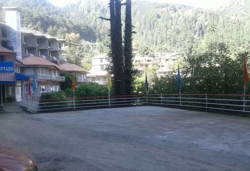 ホテル Dev Cottage