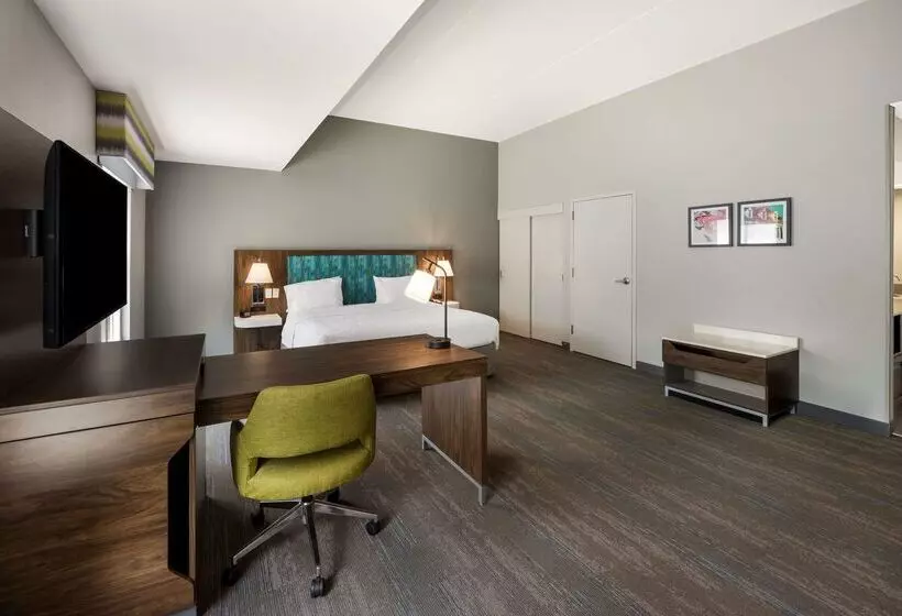 酒店 Hampton Inn & Suites Fredericksburg At Celebrate Virginia