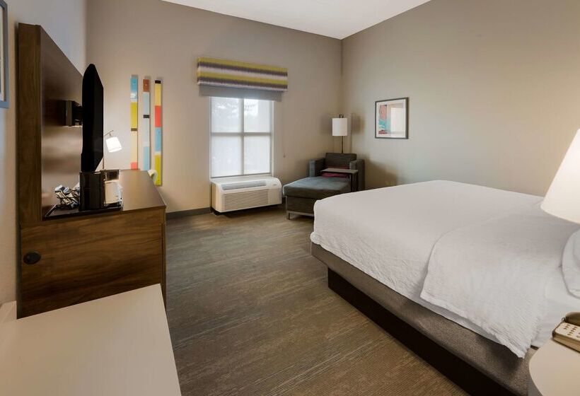 فندق Hampton Inn & Suites Fredericksburg At Celebrate Virginia