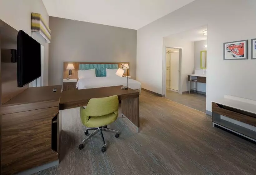 酒店 Hampton Inn & Suites Fredericksburg At Celebrate Virginia