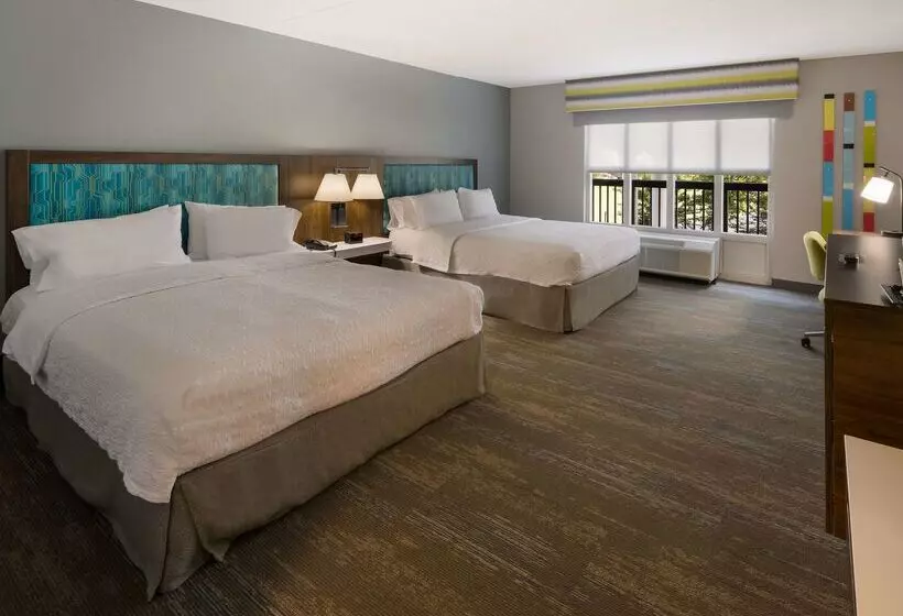 酒店 Hampton Inn & Suites Fredericksburg At Celebrate Virginia