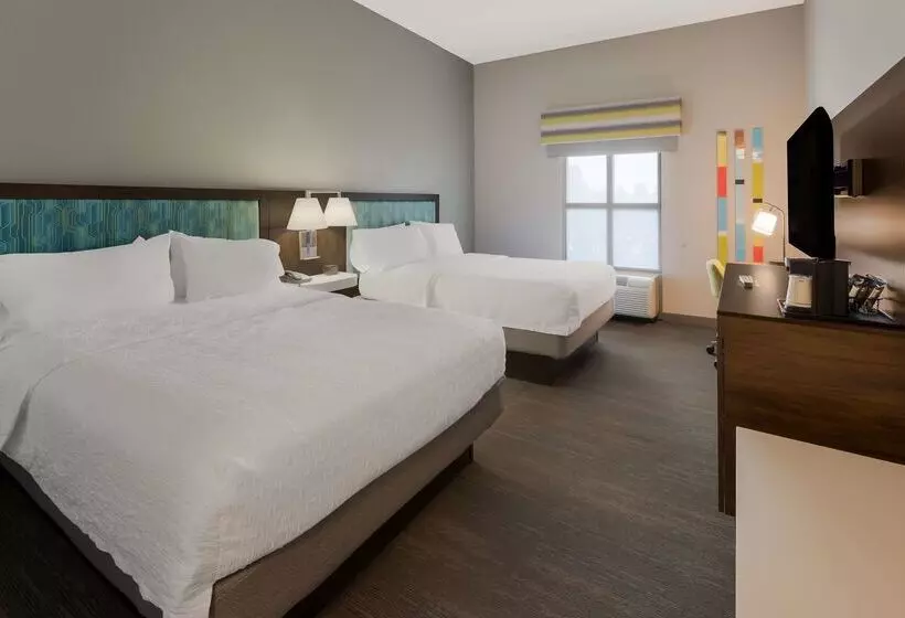 酒店 Hampton Inn & Suites Fredericksburg At Celebrate Virginia